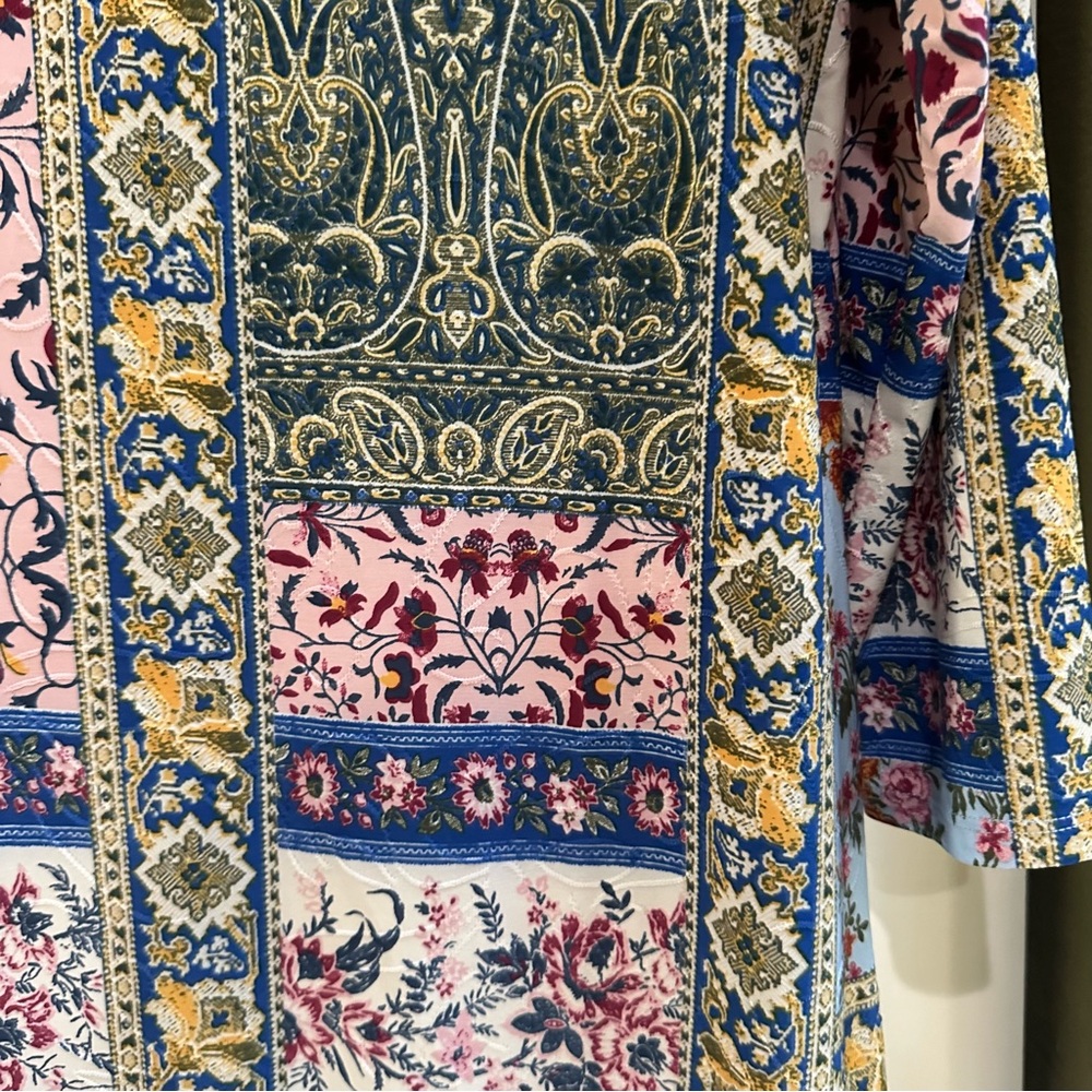 JM Collection Multicolor Patterned Tunic Top, SZ M - Picture 4 of 7